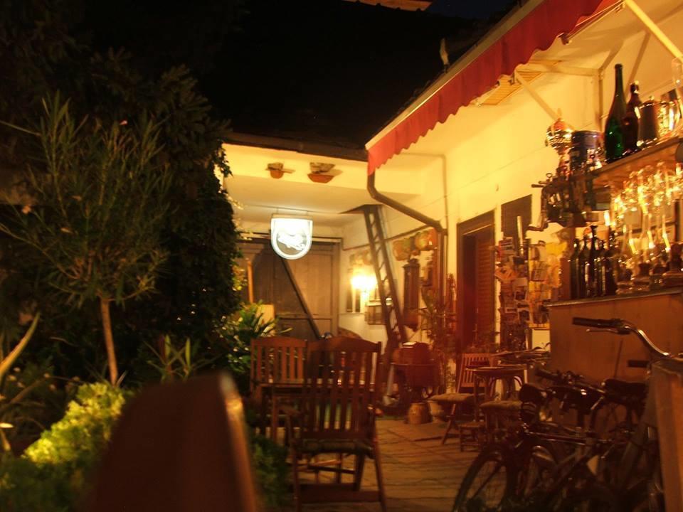 Bed and Breakfast Fonagy Es Walter Vendeg- Es Borhaz Вац Екстер'єр фото