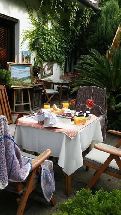 Bed and Breakfast Fonagy Es Walter Vendeg- Es Borhaz Вац Екстер'єр фото